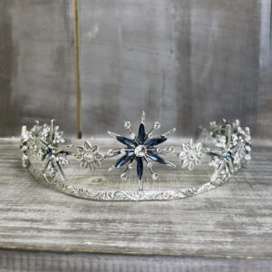 Tiara "Vega"